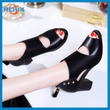 GIÀY BOOT NỮ CỔ THẤP GIÀY CAO GÓT HÀNG HIỆU ROSATA PHÁ CÁCH RO114