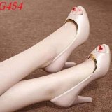 [HCM]Giày Cao Gót Phối Viền Vàng-Kem