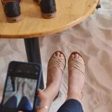 Giày sandal da rọ đan chéo CLARKS (Kem)