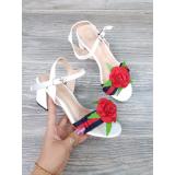 GIÀY SANDAL GÓT VUÔNG ĐÍNH HOA