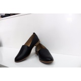 Giày slip on da vân ALWAYSTILL (Đen)