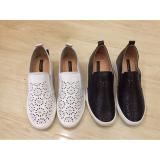 Giày Slip on lazer cut đế độn 4 phân VAGABOND (Đen mỡ)