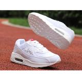 Giày sneaker nữ mang siêu nhẹ