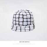 Nón snapback lưỡi trai nam nữ cá tính kẻ đen trắng