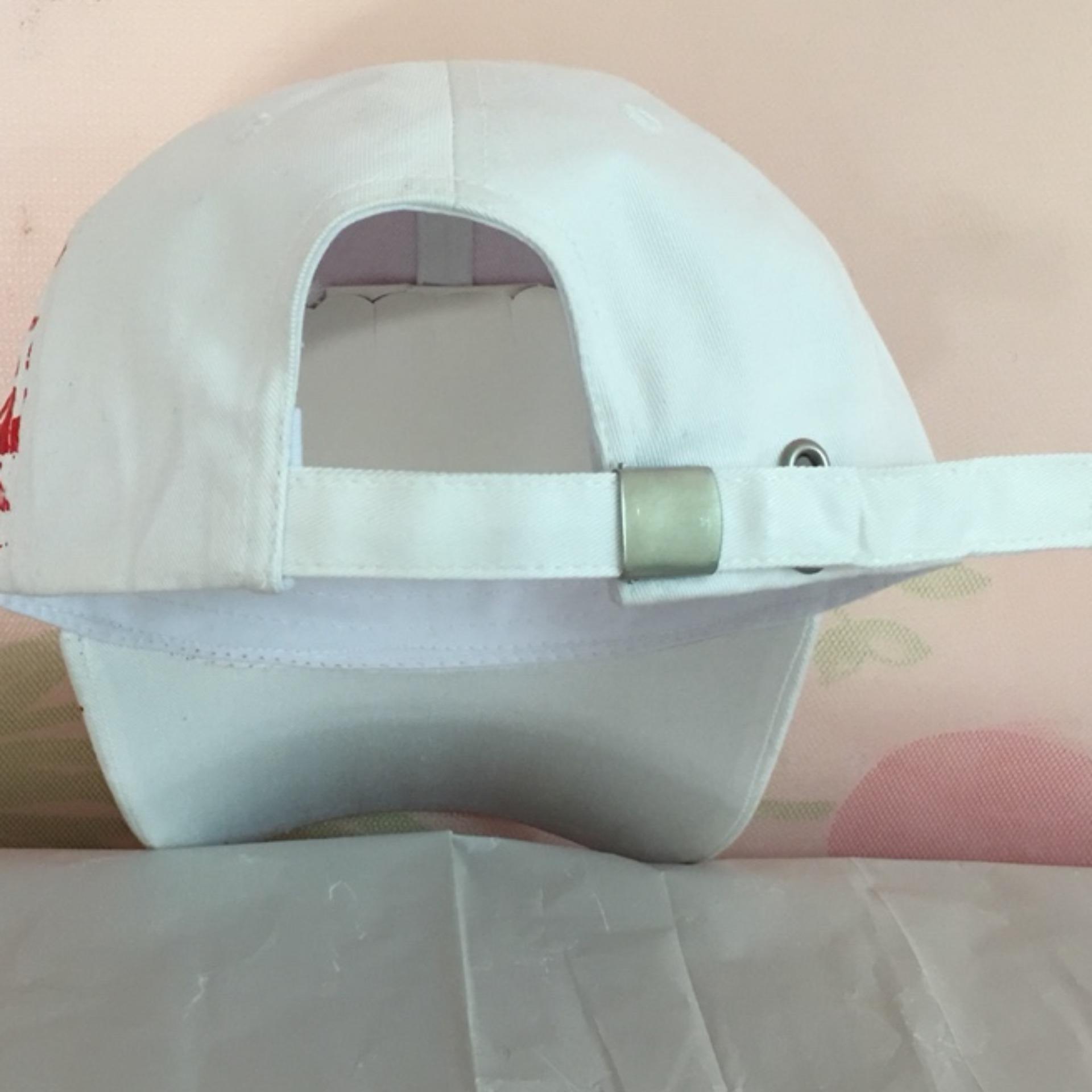 Nón thể thao MU cao cấp (Trắng)