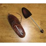 Shoe Tree - Cây Giữ Form Giày Nhựa Cứng Cao Cấp