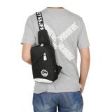 Túi đeo chéo UNISEX Thời Trang HARAS HR083D