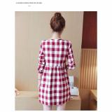Váy bầu kẻ caro đỏ buộc bụng