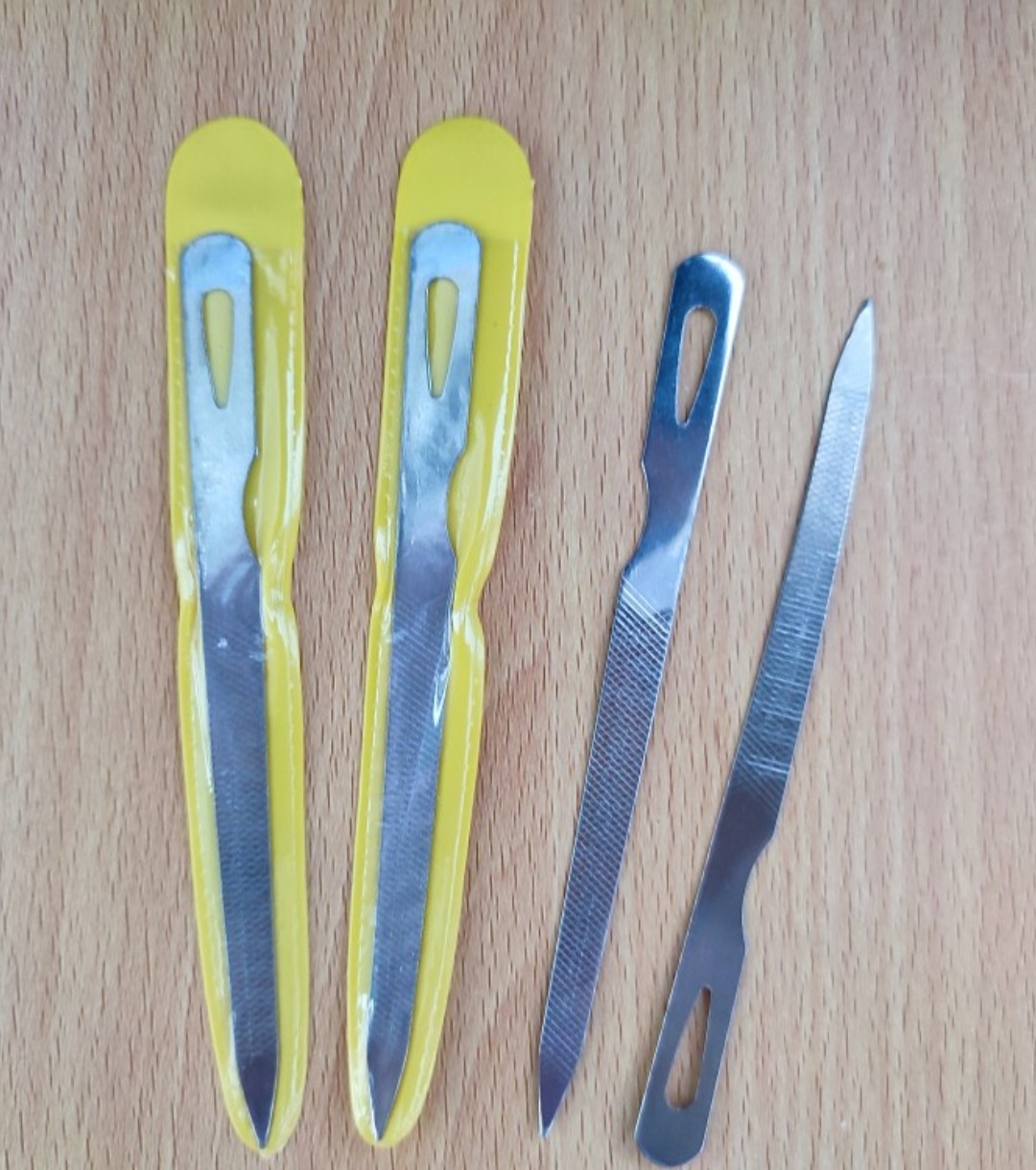 Cây dũa móng sắt - cây lấy khóe  , hỗ trợ làm móng ( nail)