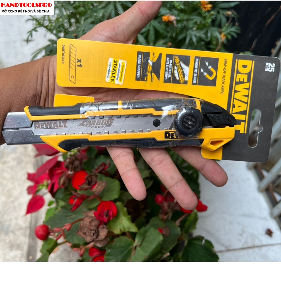 DAO RỌC GIẤY 25MM DEWALT DWHT10333-0-30