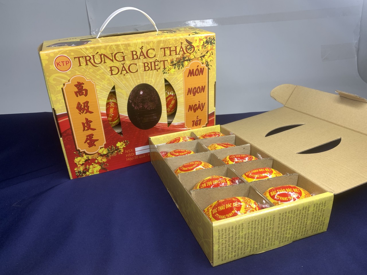 Trứng Vịt Bắc Thảo đặc biệt - Hộp 10 Quả