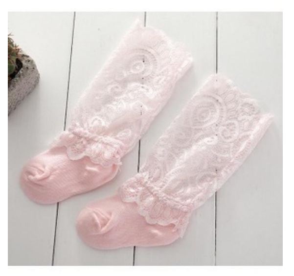 Tất ren xinh dài tới gối cho bé
