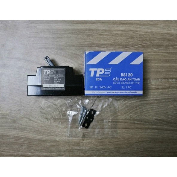 CB Cóc Chống Giật TPE 15A, 20A, 30A
