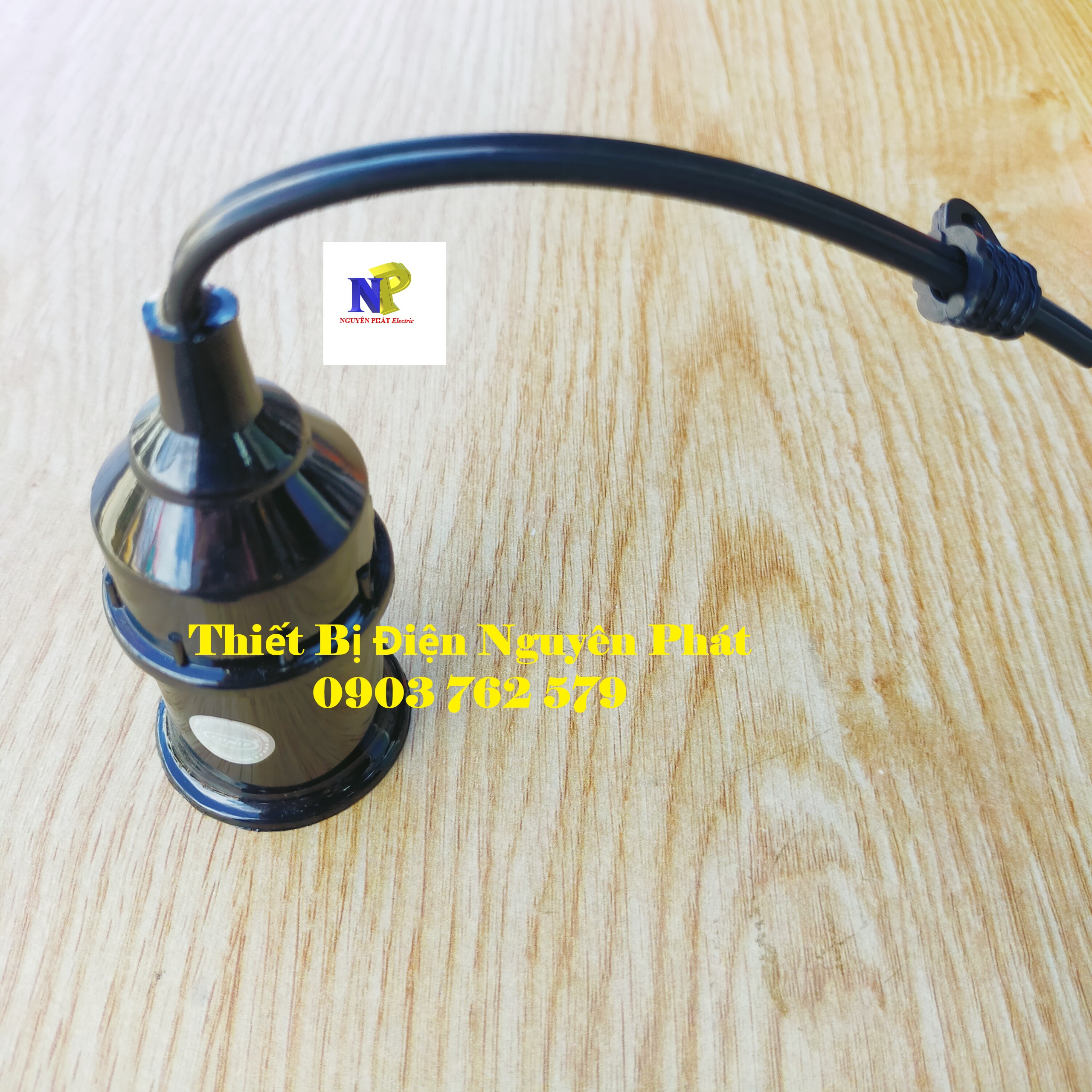 Đuôi Đèn Kín Nước Pipo & Conip E27 (Dây 20cm) Cao Cấp