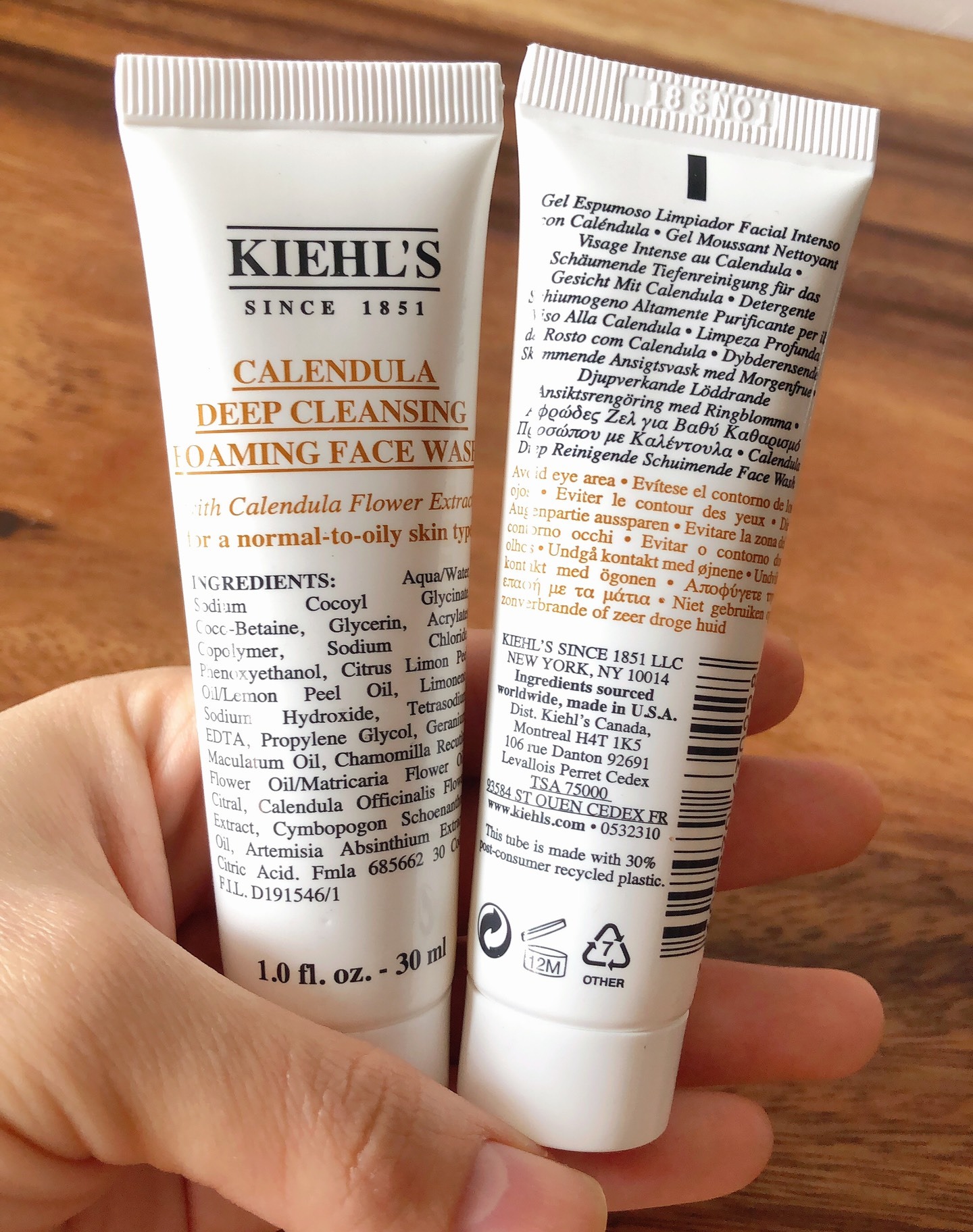 Sữa Rửa Mặt Hoa Cúc Calendula Deep Cleansing Foaming Face Wash-30ml