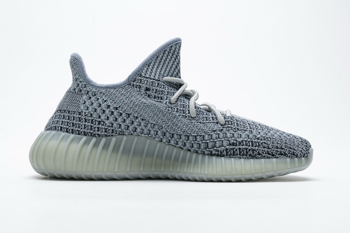 Giày sneaker Yeezy 350v2 Ash Blue