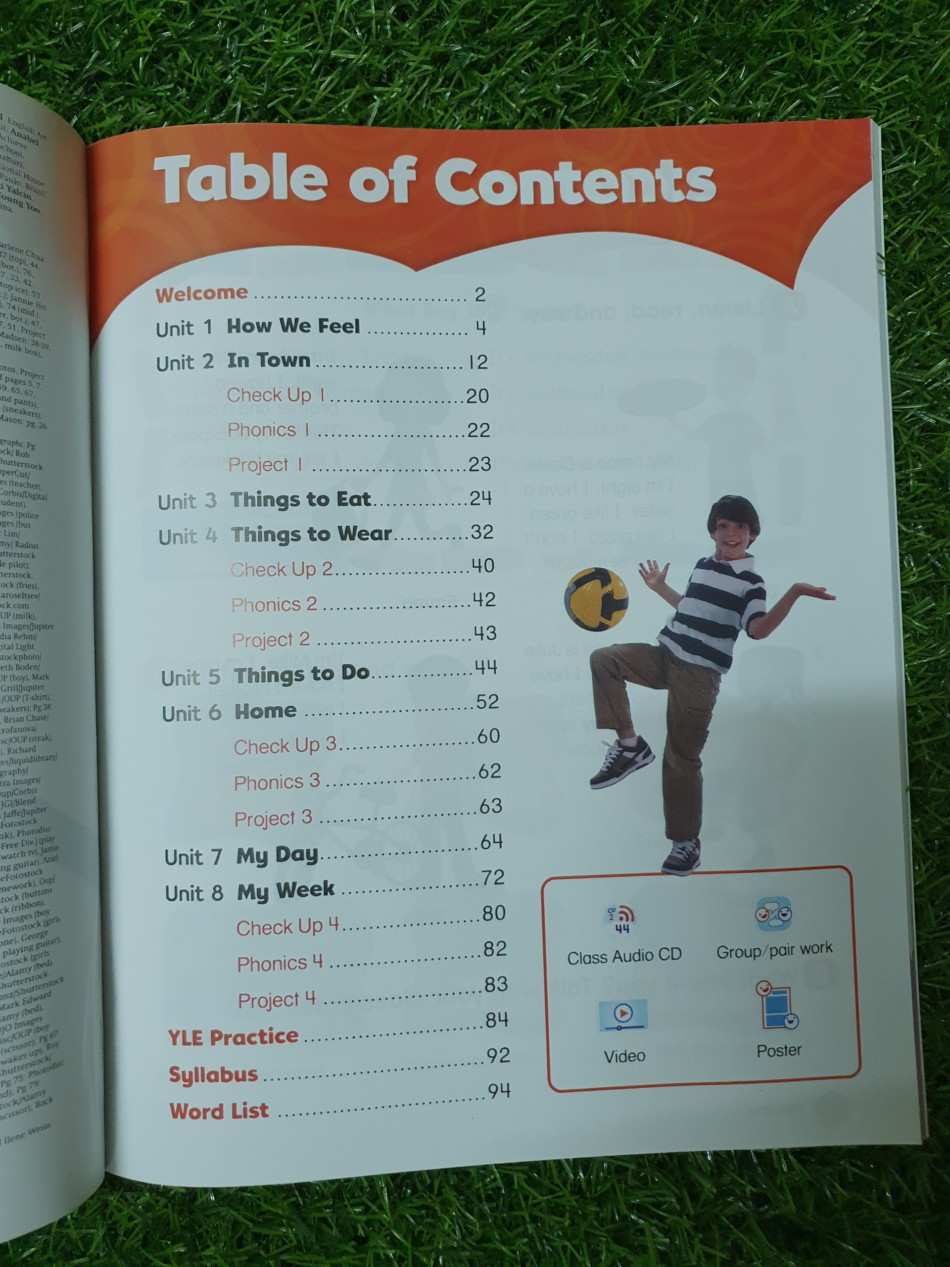 Sách Everybody Up 2 - 2nd Edition (sách học + bài tập)
