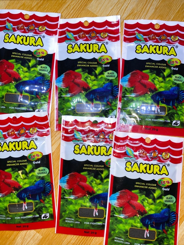 Thức ăn Sakura Gold dành cho cá lia thia 20g | Hạt Đen