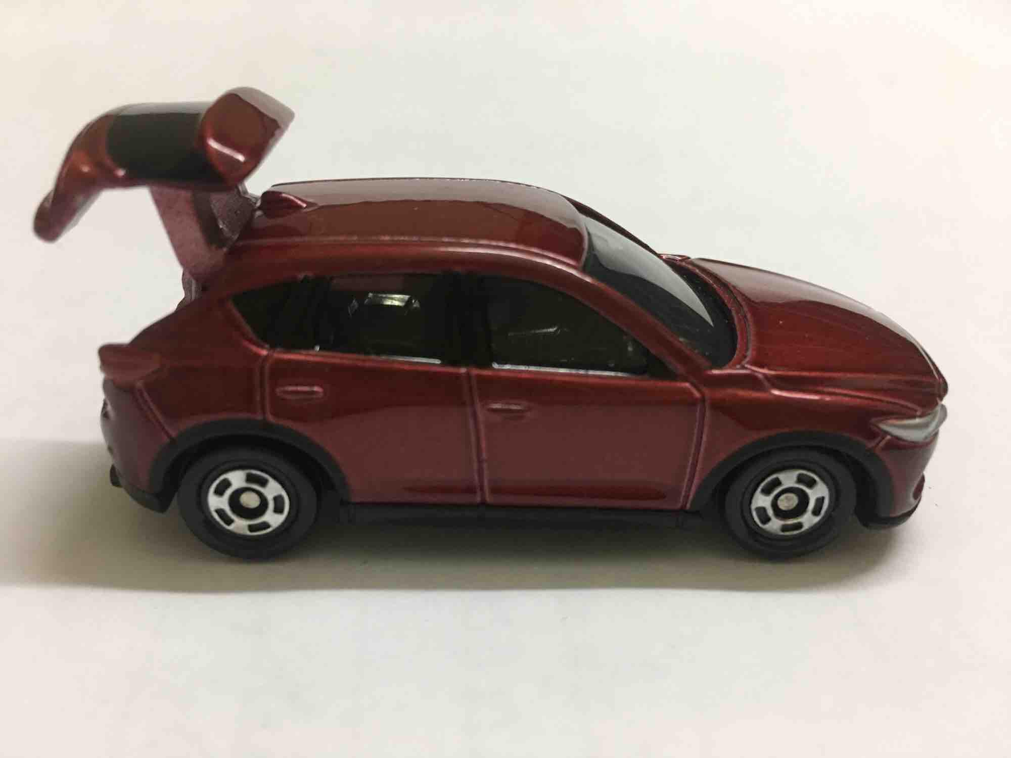 Xe mô hình Tomica Mazda CX5