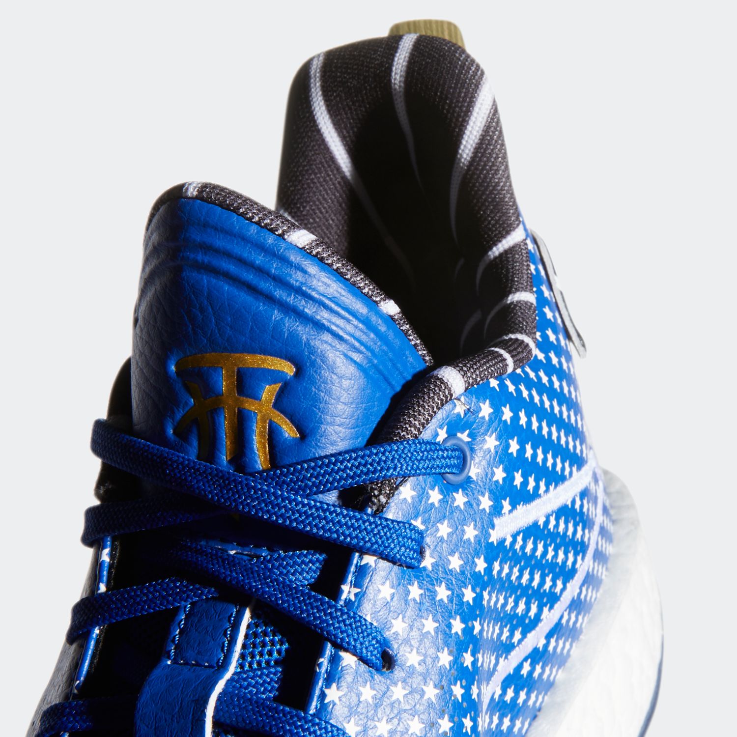 Giày bóng rổ Adidas T mac MILLENNIUM G26951