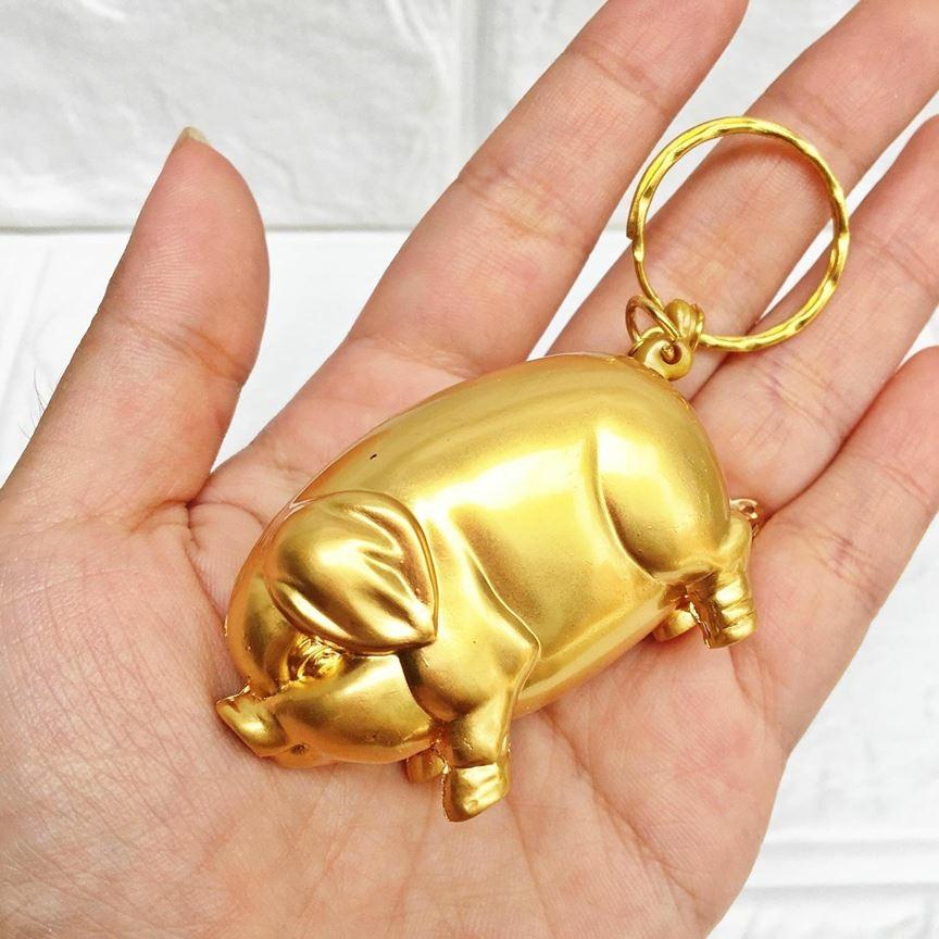 BẬT LỬA MÓC KHÓA HÌNH CON HEO VÀNG - (XÀI GAS)