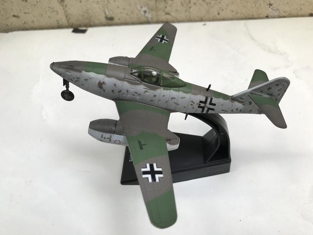 Mô hình máy bay Tiêm kích ME262 Schuwl - 1:72