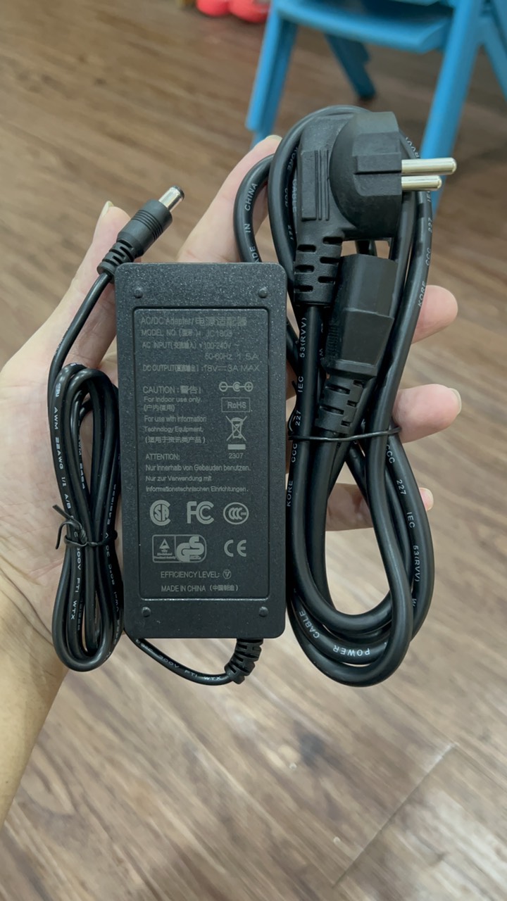 Adaptor nguồn DC 18v 3a loại tốt
