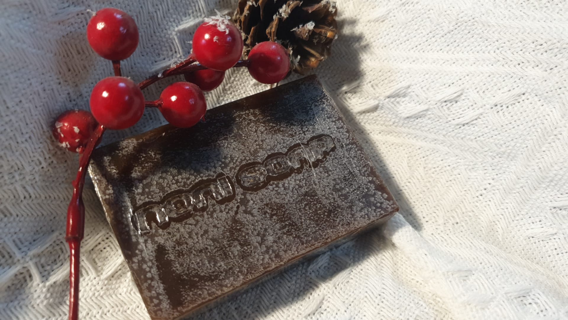 XÀ BÔNG HỮU CƠ NHÀU - NONI SOAP