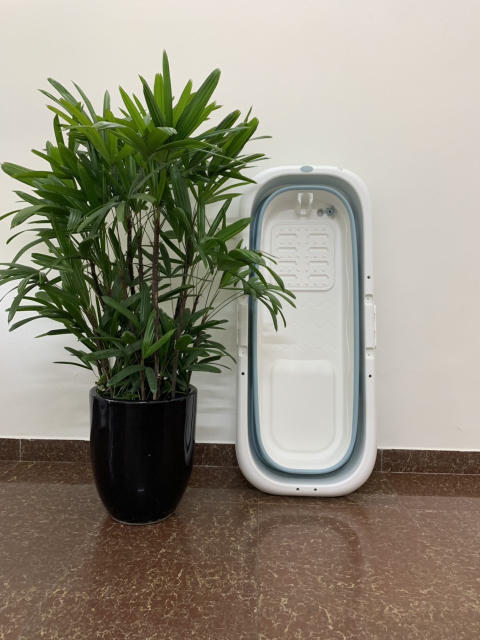 Bồn tắm nhựa gấp gọn