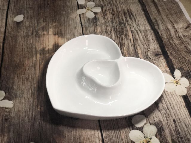 Đĩa tim sứ trắng Bát Tràng (hàng đẹp)