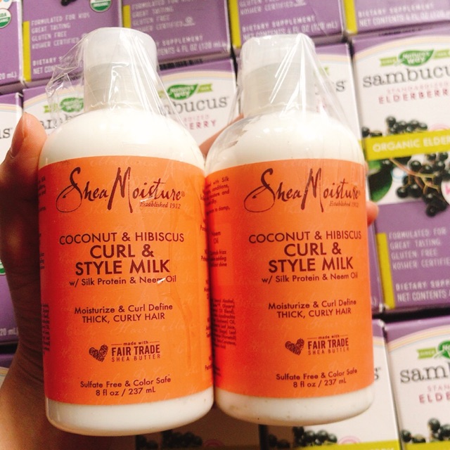 Sữa dưỡng giữ nếp tóc uốn Shea Moisture