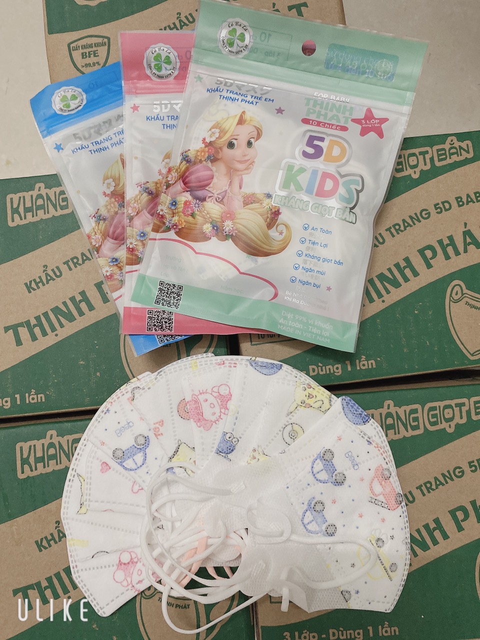 ( RẺ VÔ ĐỐI) Thùng 100 chiếc khẩu trang 5D trẻ em sz 3- 8 tuổi  - Hàng chính hãng có kháng khuẩn