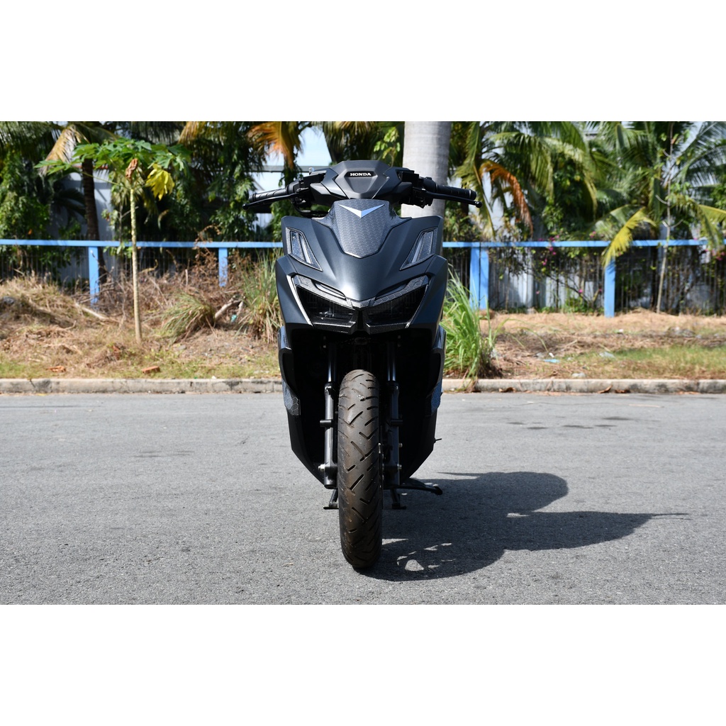 Mặt nạ carbon dùng cho xe vario 160
