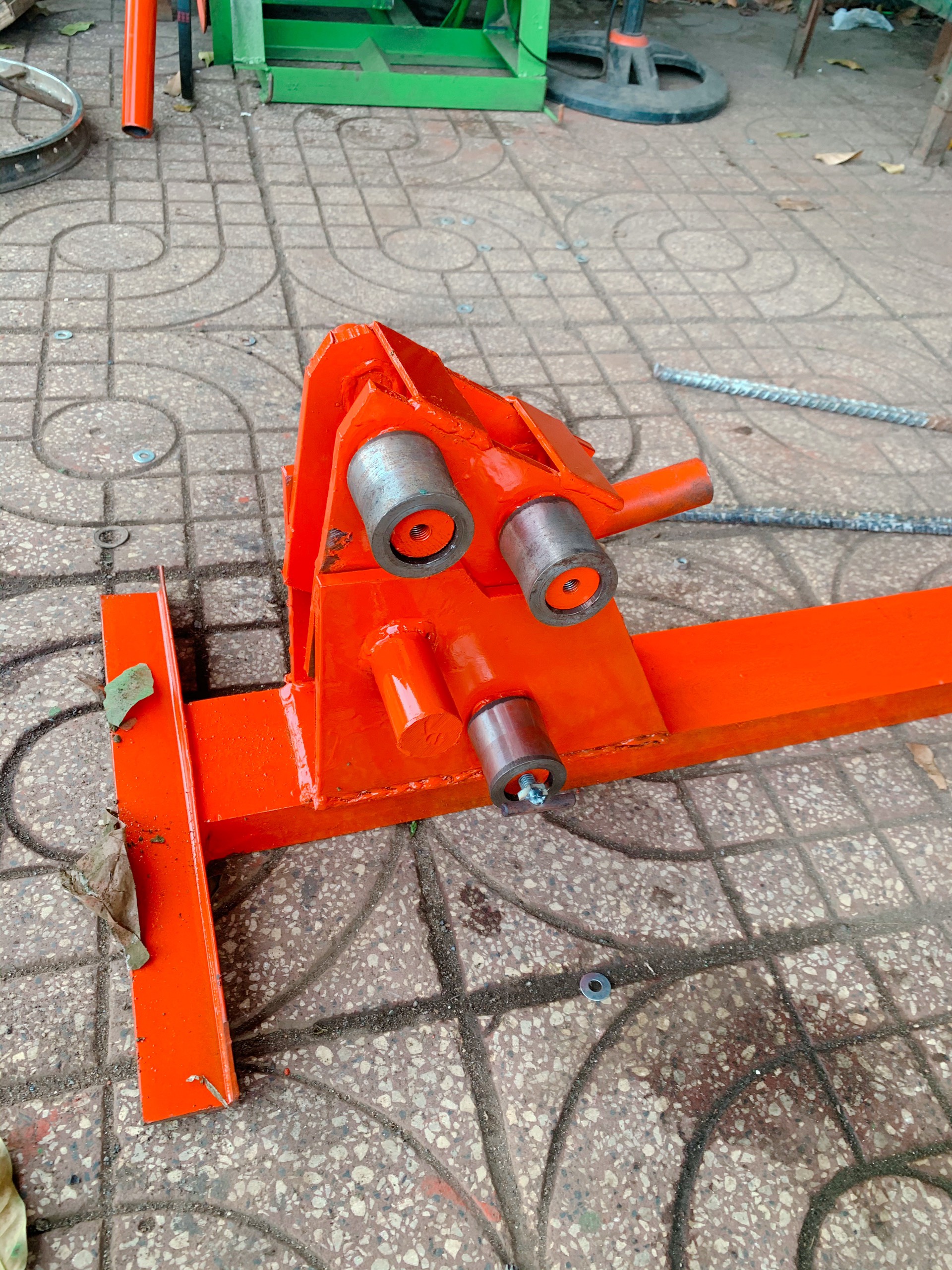 Đầu bẻ phi 25 nối dài - ống 1m2 đi kèm