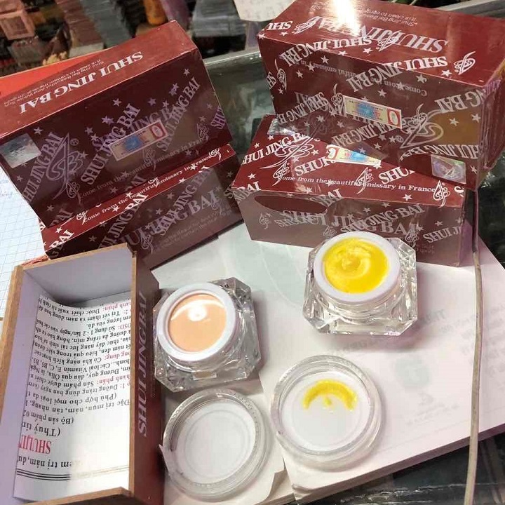 Kem  nám thủy tinh bạch