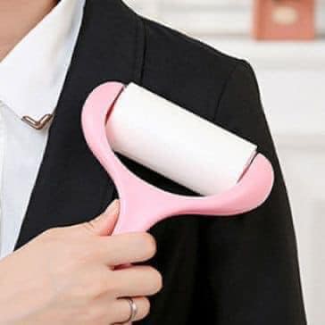 Con lăn bụi hồng tặng kèm 2 lõi giấy
