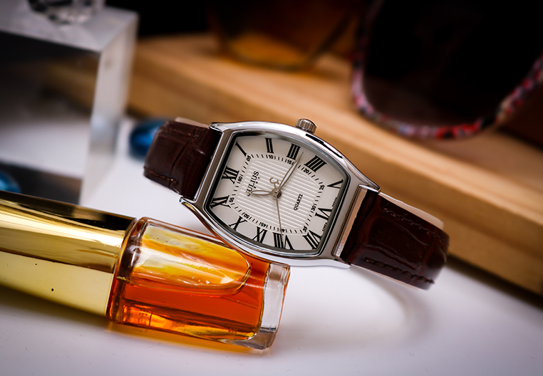 Đồng hồ nữ Julius Hàn Quốc JA-703 cổ điển dây da