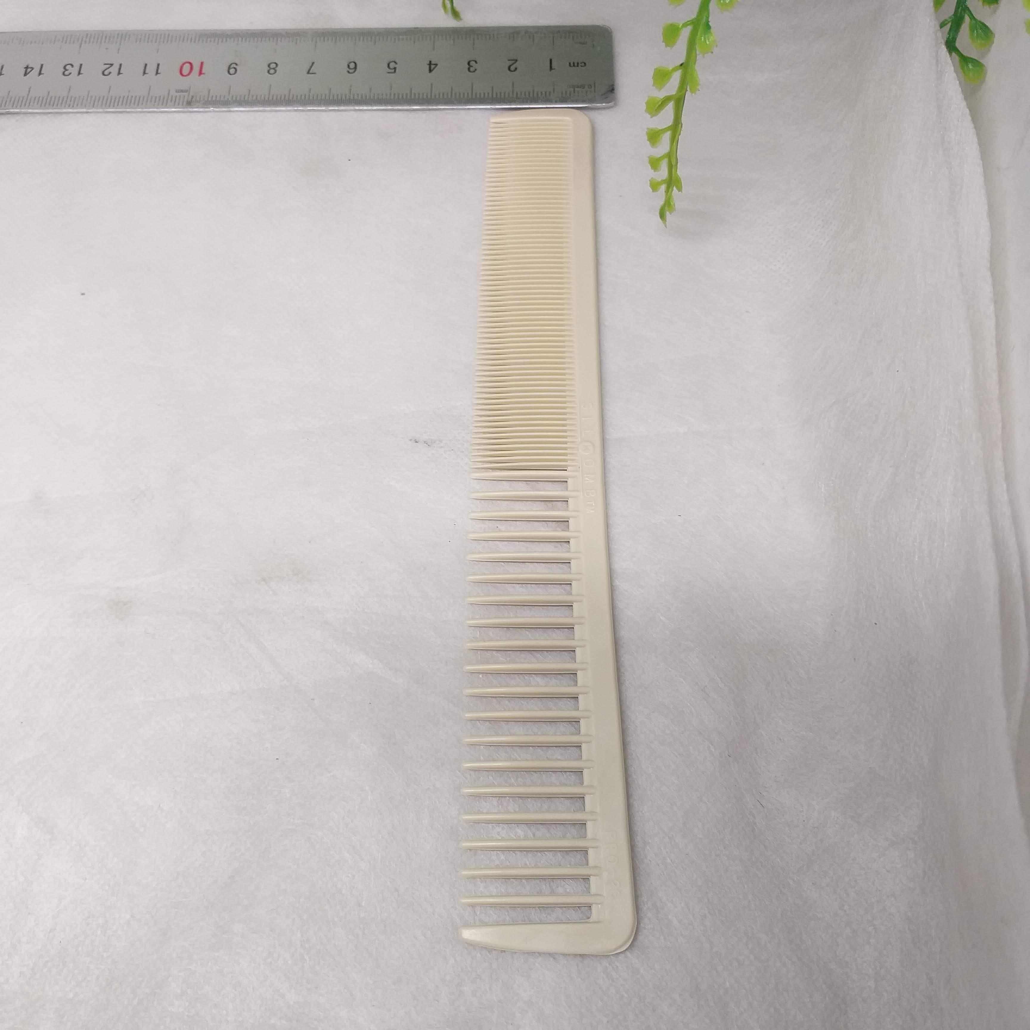 [HCM]Lược cắt tóc Silkom Pro 20