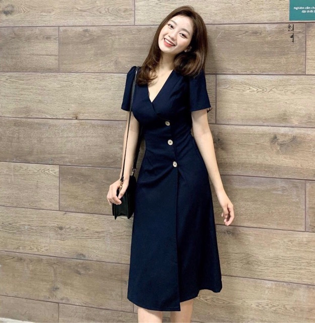 ĐẦM CỔ CHỮ V, NÚT GỖ MS40 (có ảnh thật)
