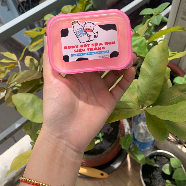 KEM BODY CỐT SIÊU Ủ TRẮNG thái lan