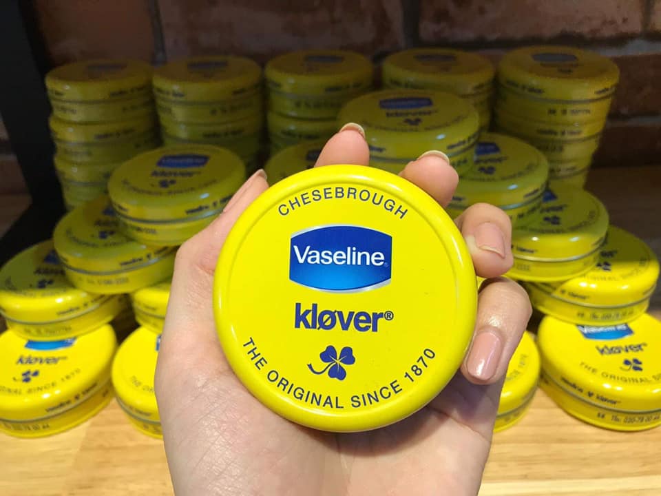 Sáp dưỡng da và môi Vaseline Klover