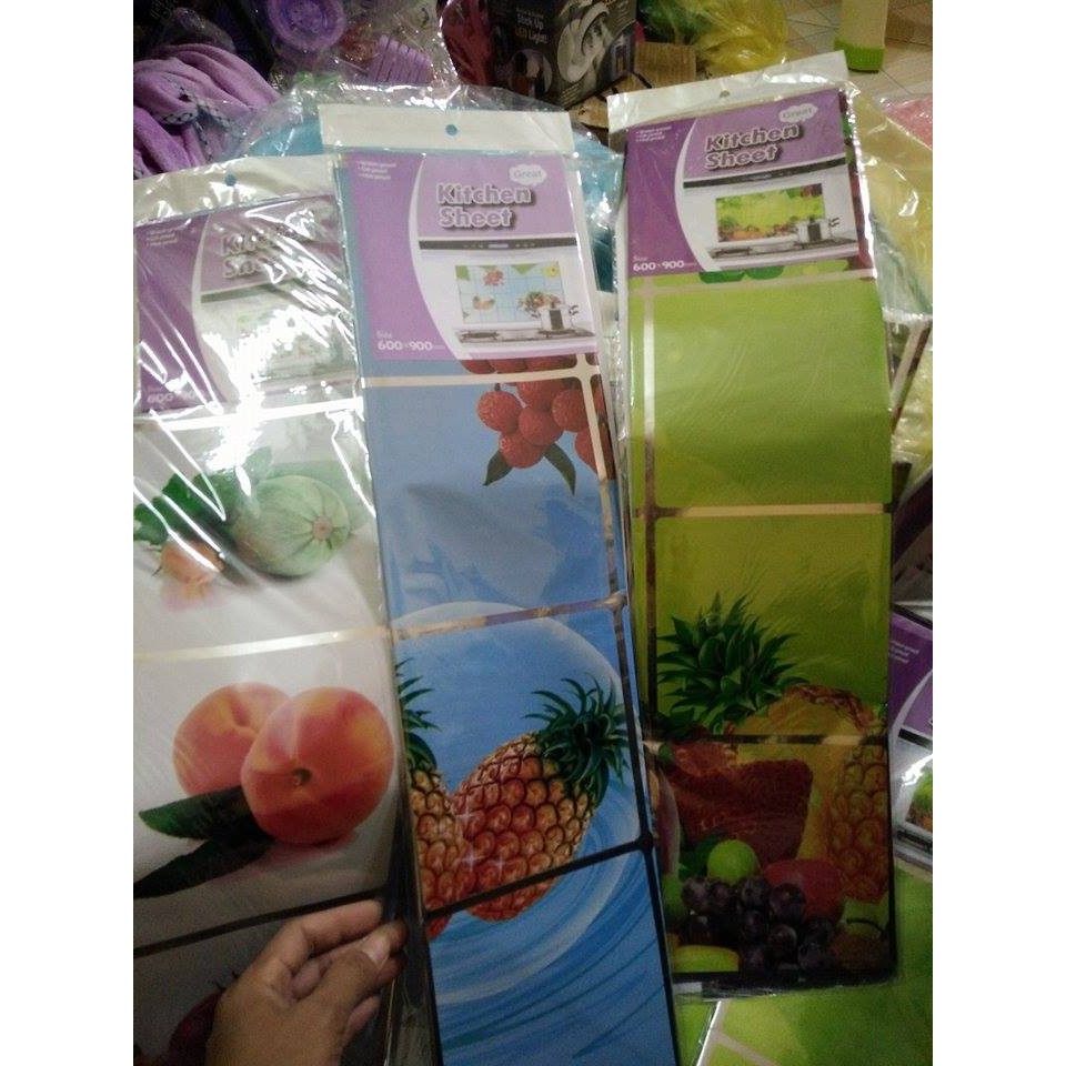 Dán bếp hình hoa quả/ củ quả ( giao hình ngẫu nhiên ) 60x90