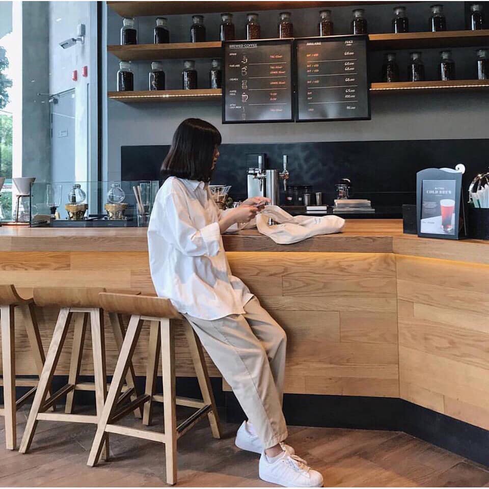 Áo sơ mi trắng trơn basic  chất đẹp dáng oversize