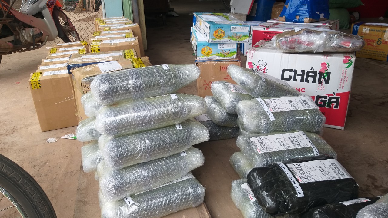 Mật ong hoa vải thiều nguyên chất
