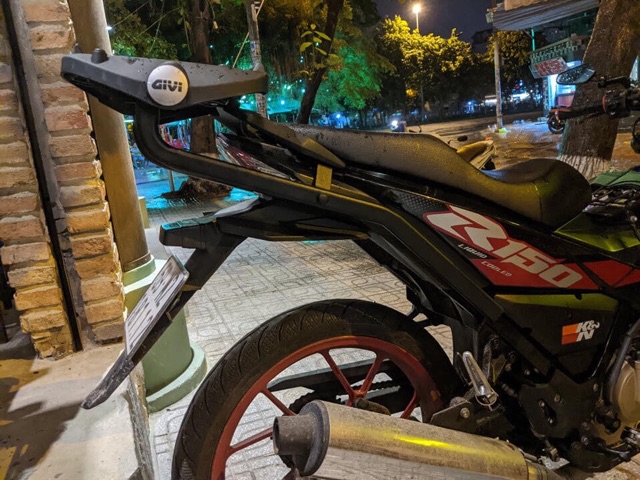 [Mã SKAMLTSM9 giảm 10% đơn 99K] Baga Givi HRV xe Satria, Raider FI