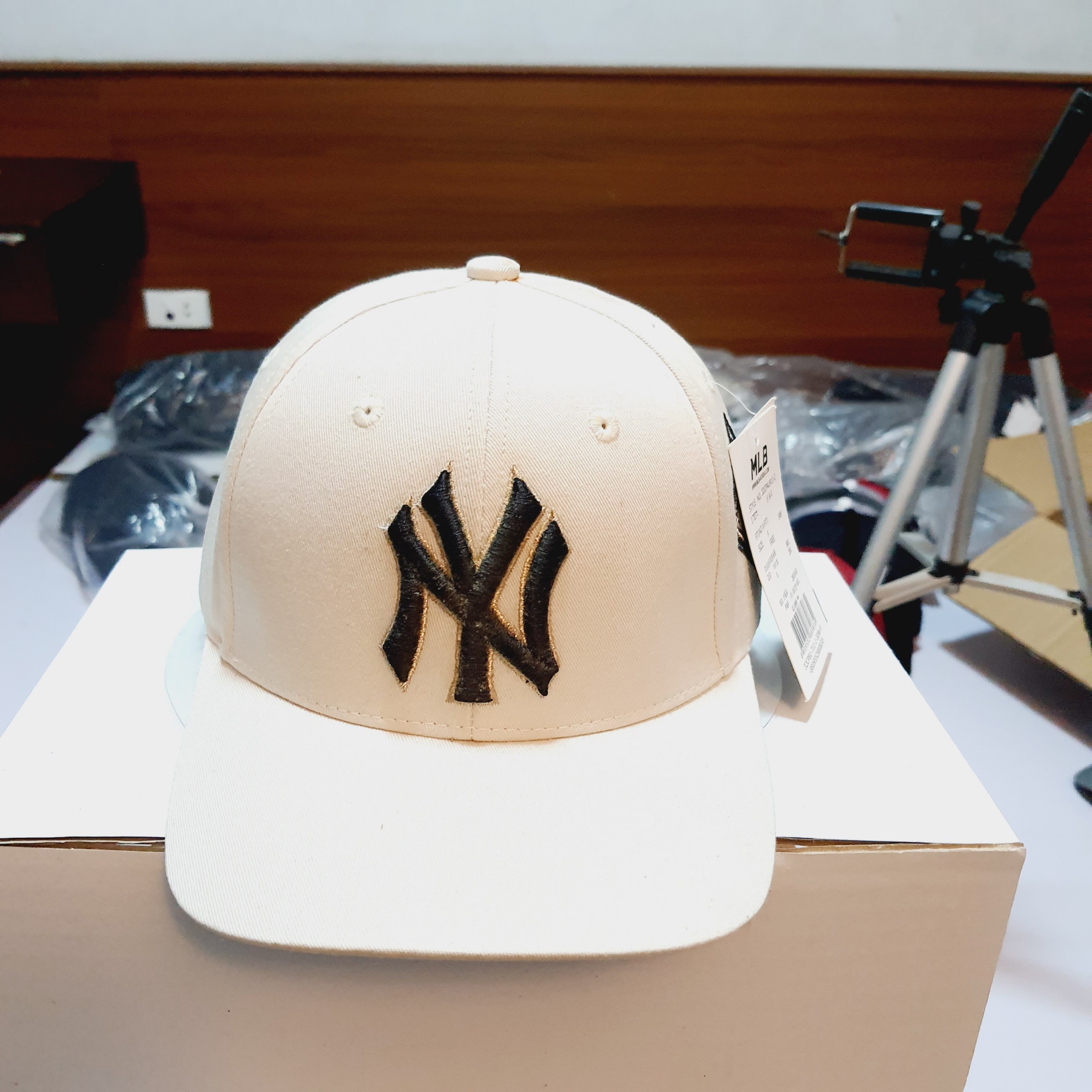 Hat NY embroidery high-end form đẹp personality (hy)