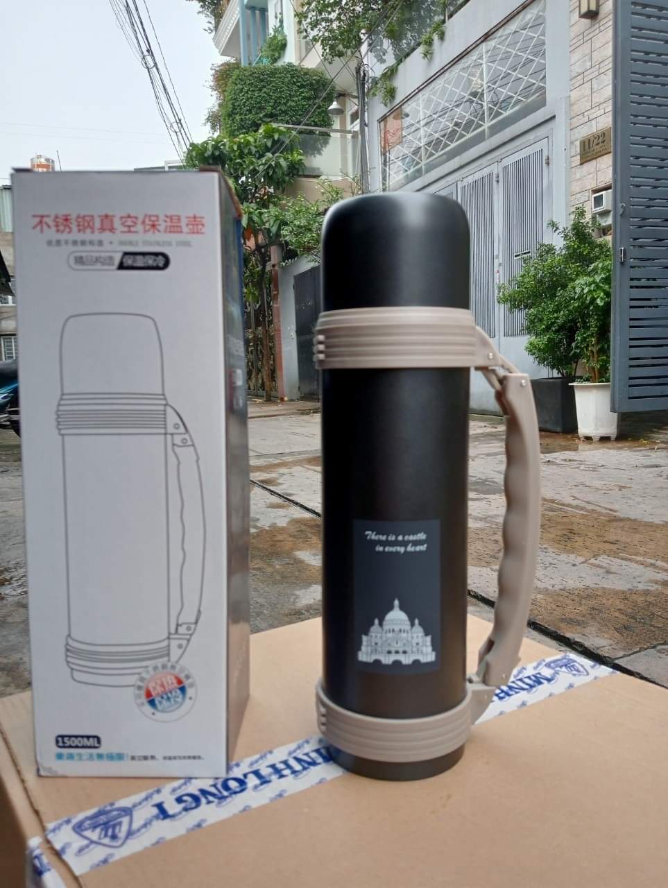 Bình giữ nhiệt 1500ml ruột inoc 304