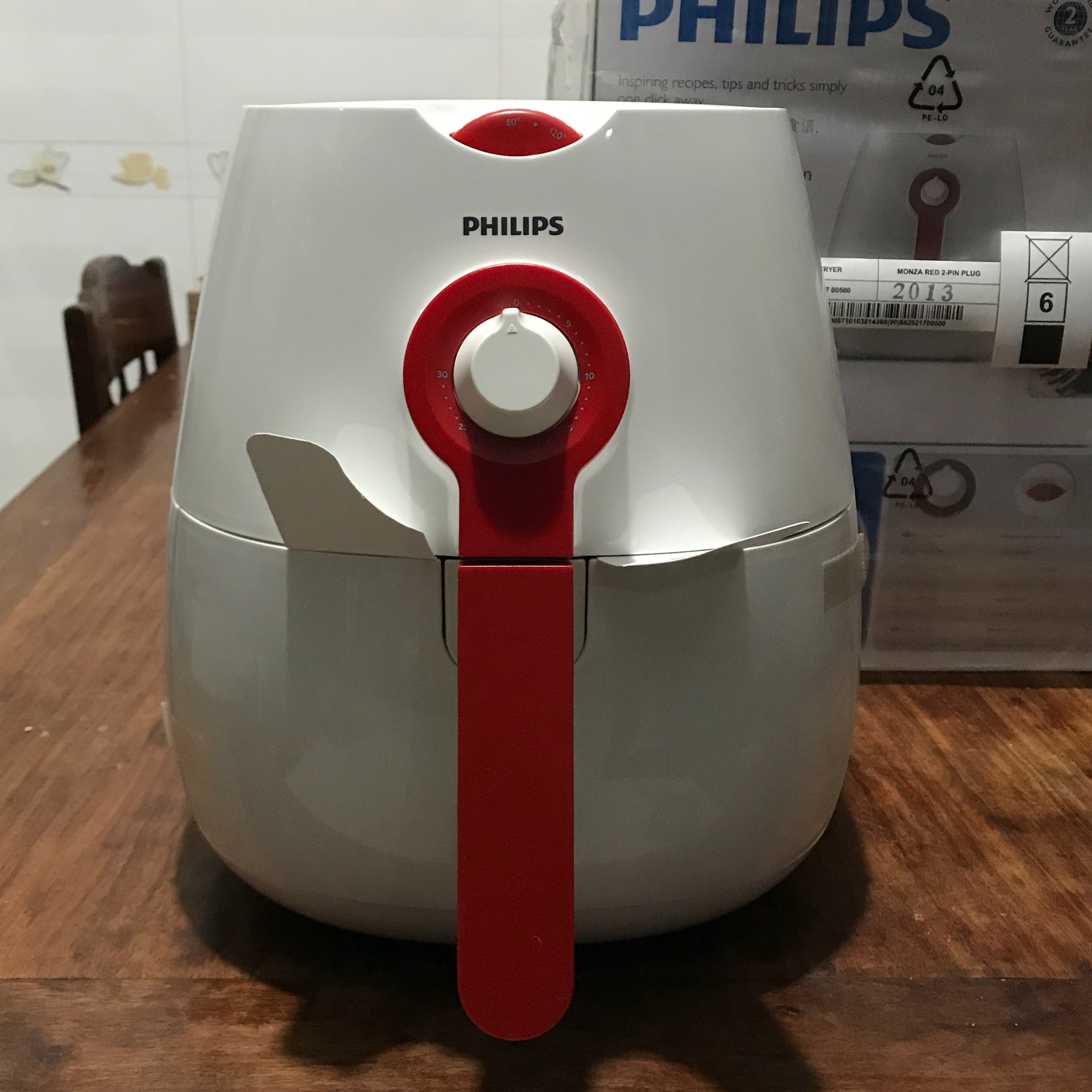 Nồi chiên không dầu Philips HD9217 1.8 lít