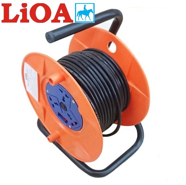 Ổ cắm kéo dài quay tay LiOA kiểu Rulo 50m 15A QT50-2-15A 