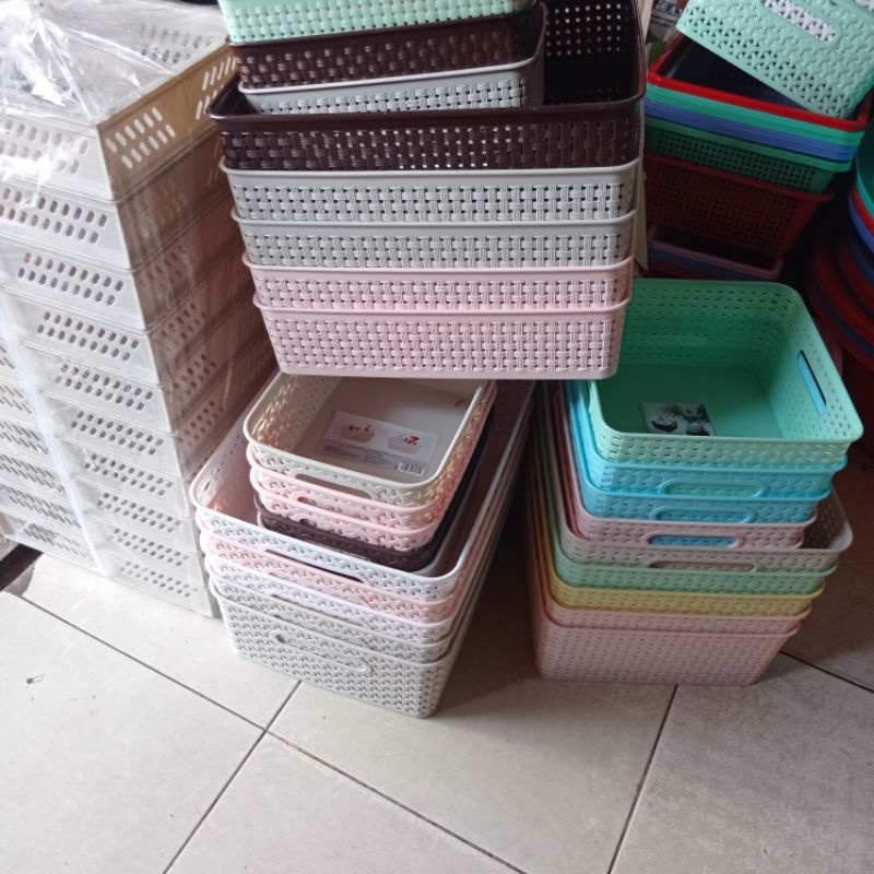 RỔ ĐAN MÂY CẠN